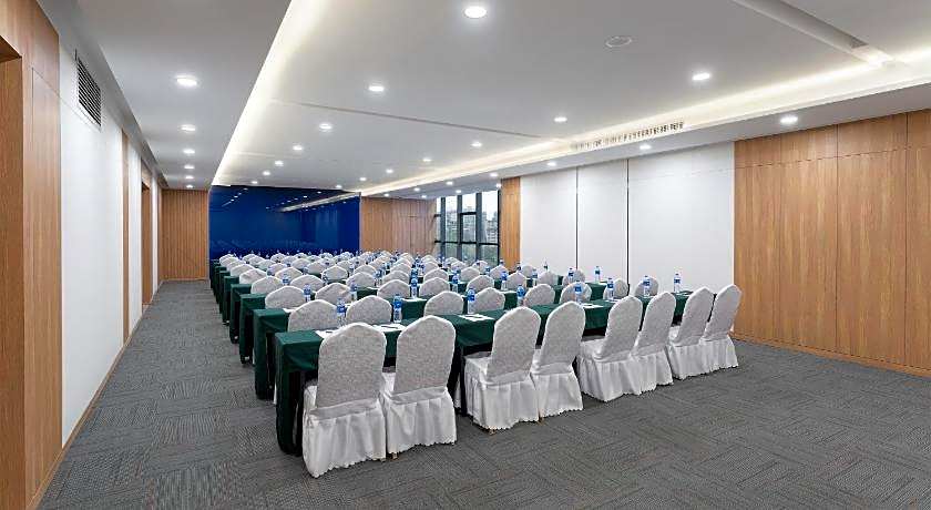 Holiday Inn Express Kunming Panlong By IHG