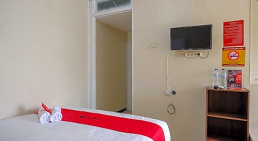 RedDoorz near RSUD Kudus