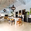 Elegant 3 BR villa huge pool in central Canggu