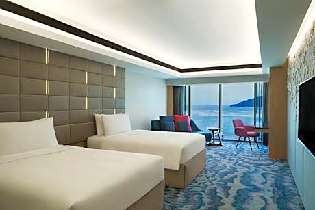 2 Twin Bed with Sea View