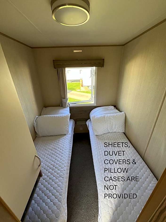 Golden Sands Mablethorpe 8 Birth Caravan