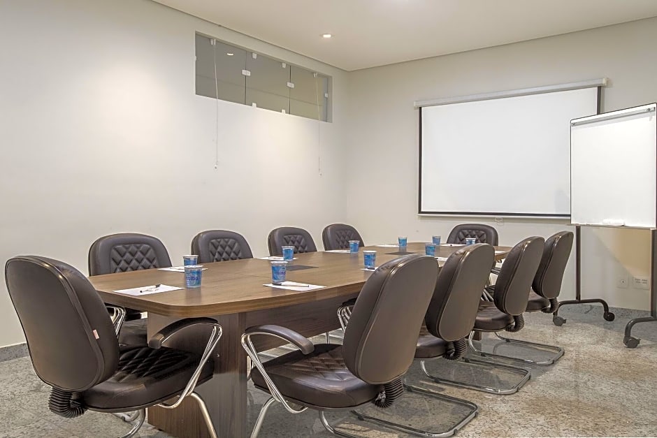 Valinhos Plaza Hotel