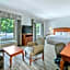 Hampton Inn By Hilton & Suites Mystic