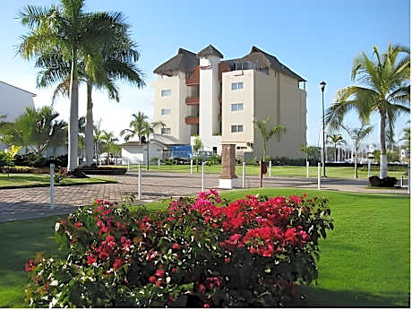 Marina Banderas Suites Hotel Boutique