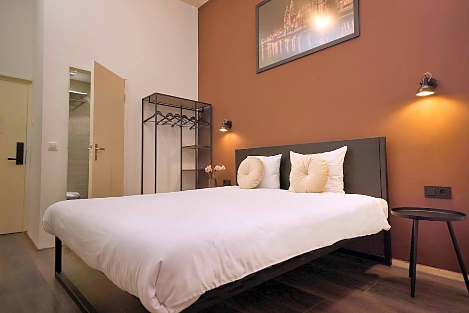 Quentin Museum Square Hotel