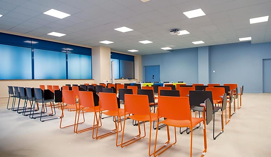 ibis Styles Toulon Centre Port