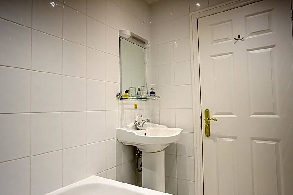 The Wellington Hotel