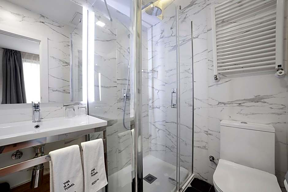 Petit Palace Arana Bilbao