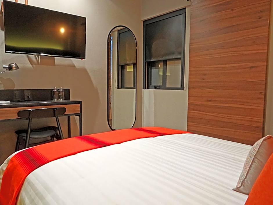 Cadillac Hotel Boutique