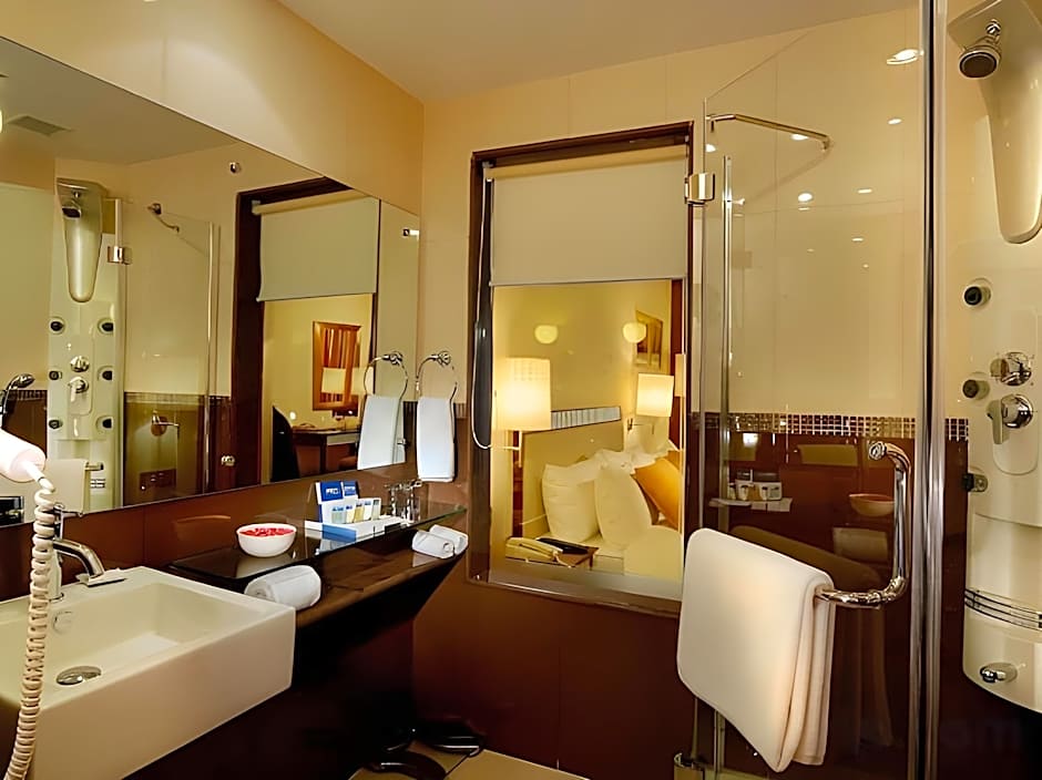 Fortune Park Jp Celestial Hotel