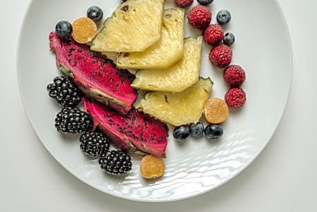 Longevity Room w/Balcony, Sea View & spa Access