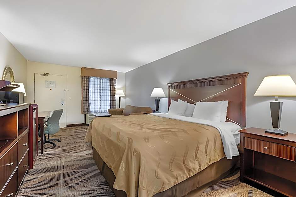 Quality Inn Windsor Mill