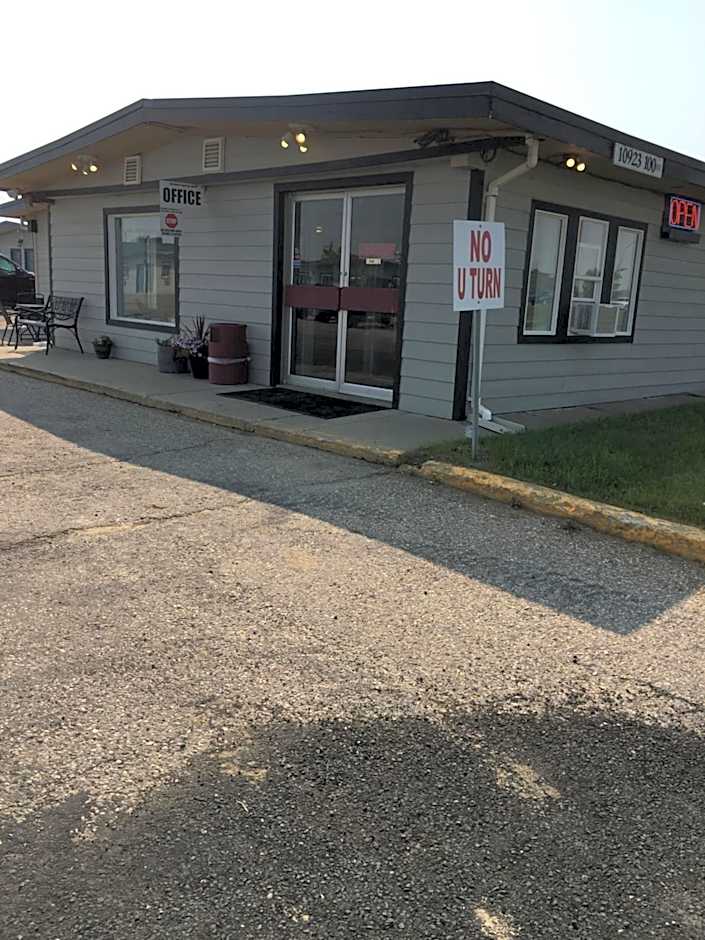 Howard Johnson by Wyndham Grande Prairie