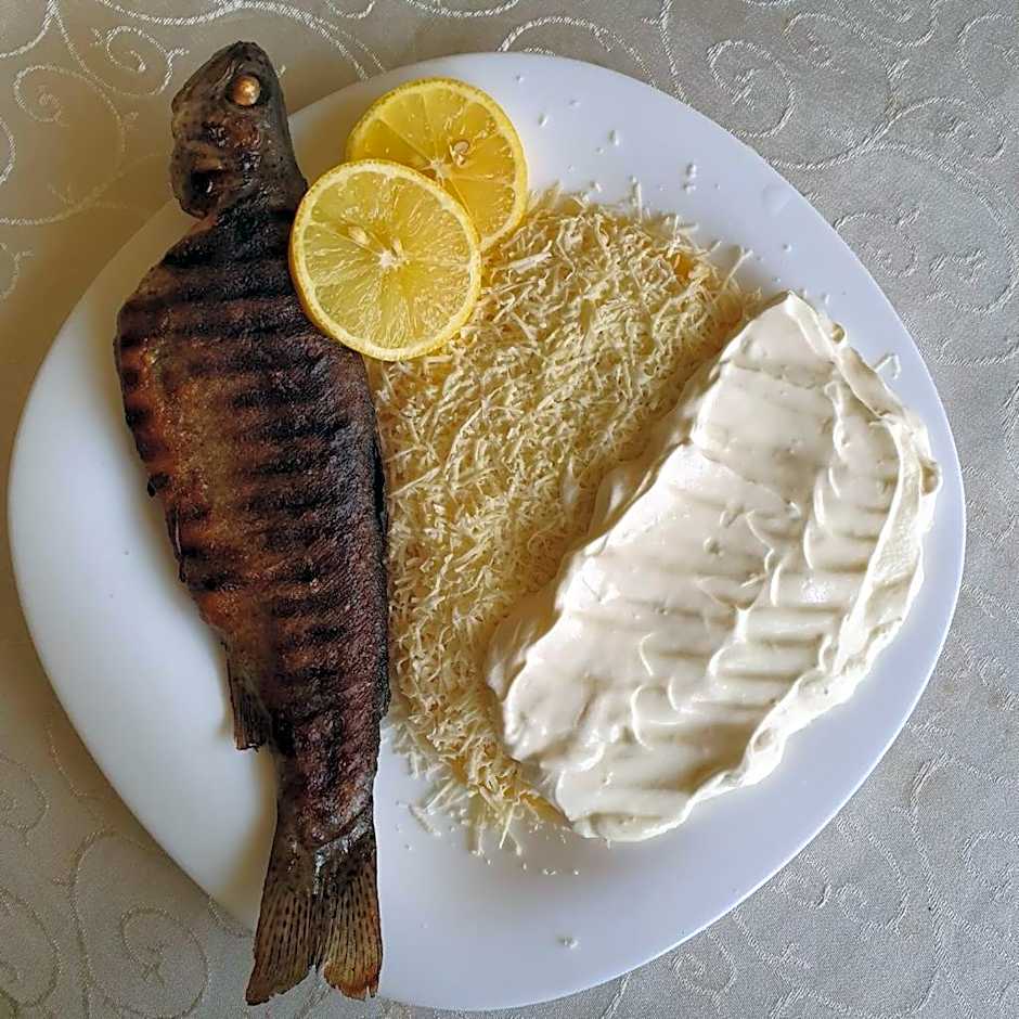 Pensiunea Mirela Peștera Urșilor