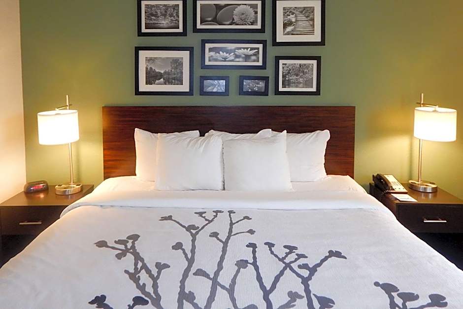 Sleep Inn & Suites Evergreen I-65