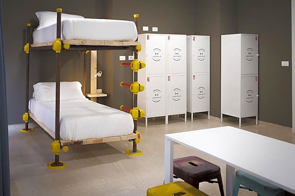 Hostelò - Luxury Hostel