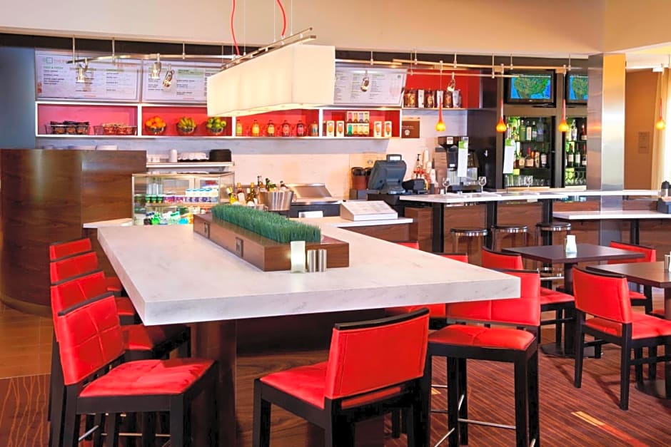 Courtyard by Marriott Detroit Livonia