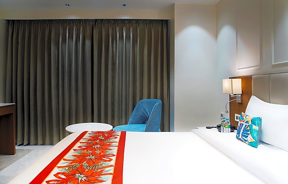 Wingston A Treehouse Hotel - Mathura