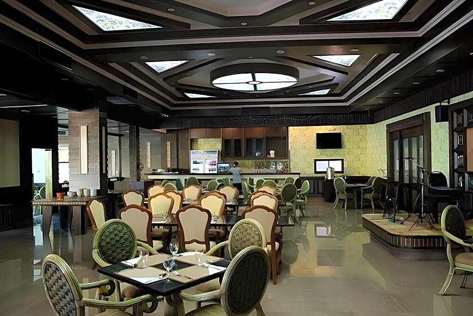 Ruean Phae Royal Park Phitsanulok