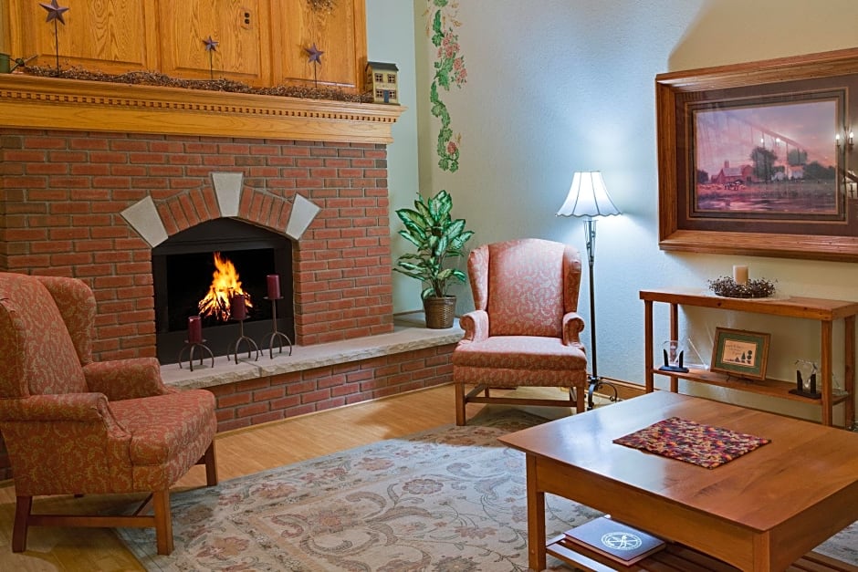 Country Inn & Suites by Radisson, Stockton, IL