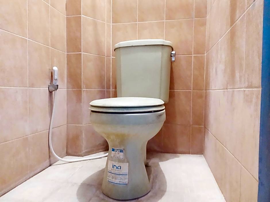 RedDoorz @ DeAmartaLoka Colomadu Solo