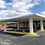 Regal 8 Inn & Suites
