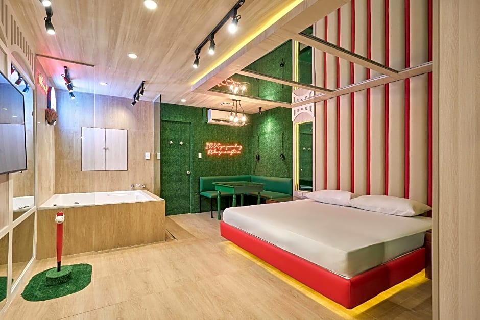 Victoria Court Suites - Pasig