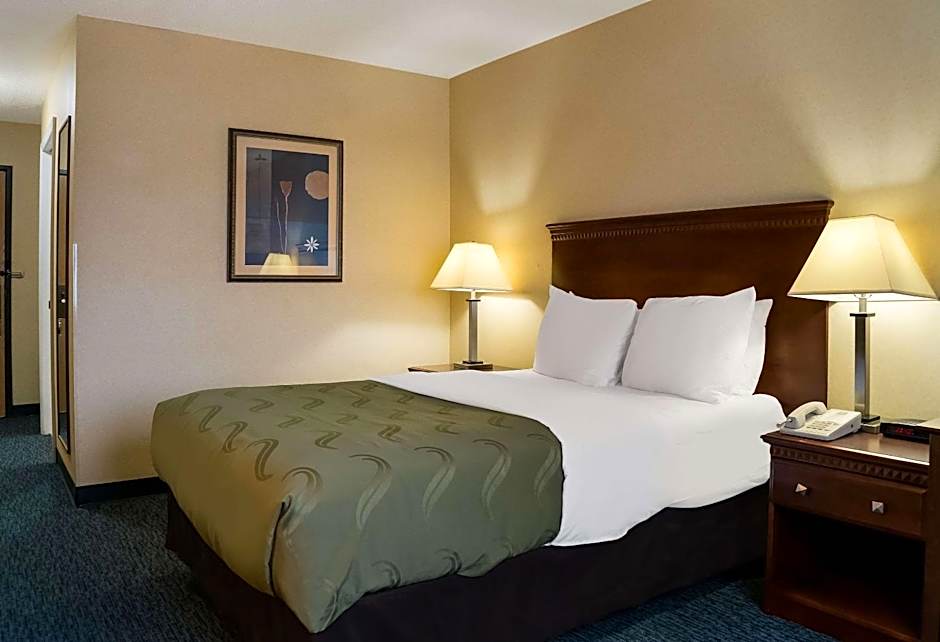 Quality Inn Grand Blanc - Flint South