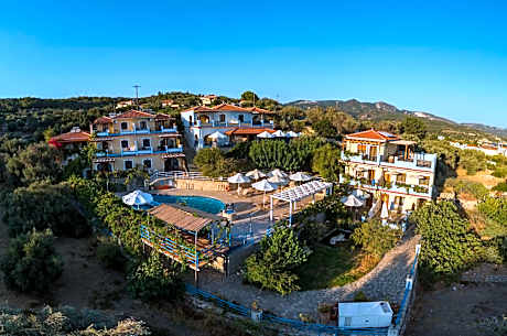 Pantheon Apartments & Studios