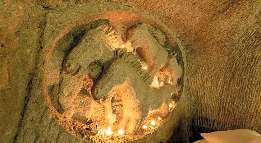 Foremanson Cave Hotel