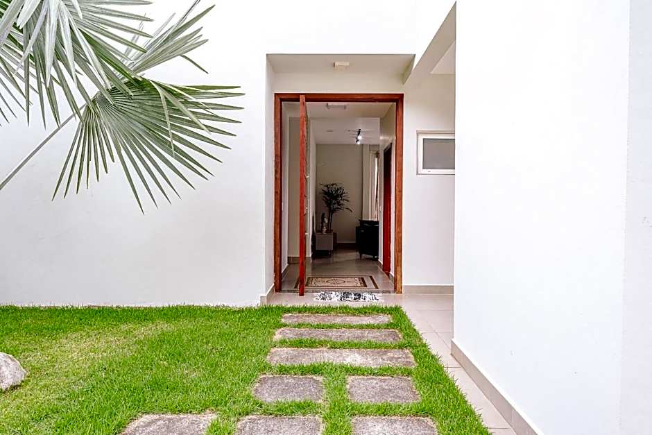 Casa na costeira com vista para o mar