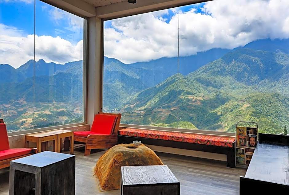 Phuong Nam Hotel