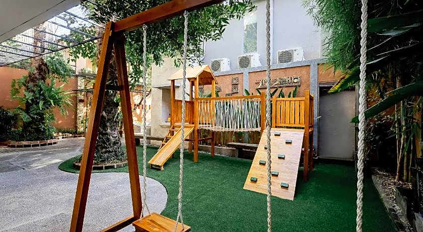 Fourteen Roses Boutique Hotel, Kuta