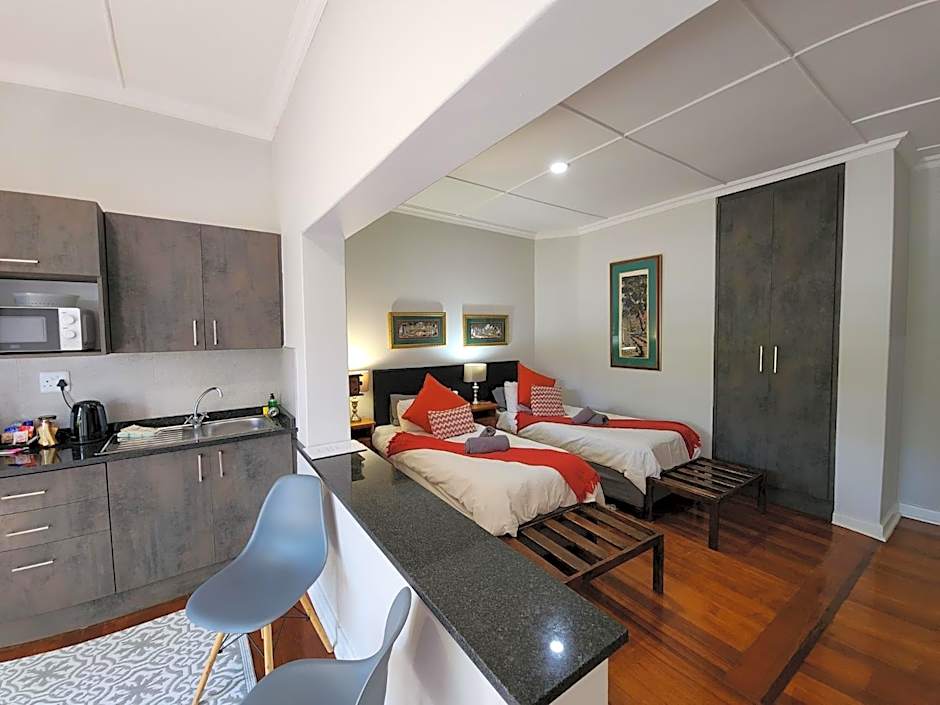 Homestead Bed and Breakfast - Travel Addo Group