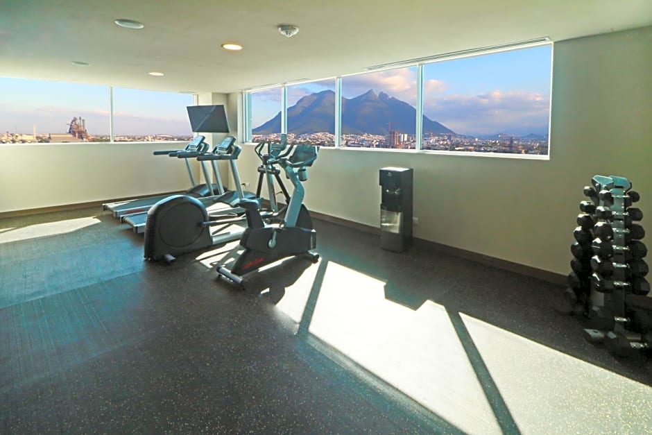 Holiday Inn Express - Monterrey - Fundidora By IHG