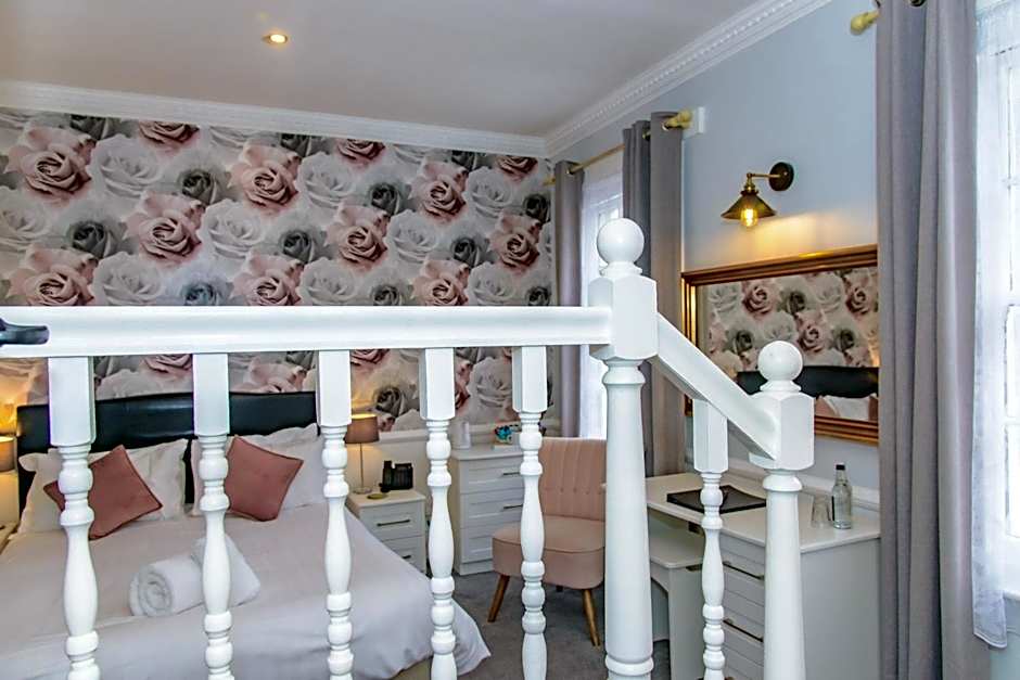 Woodlands Lodge Hotel