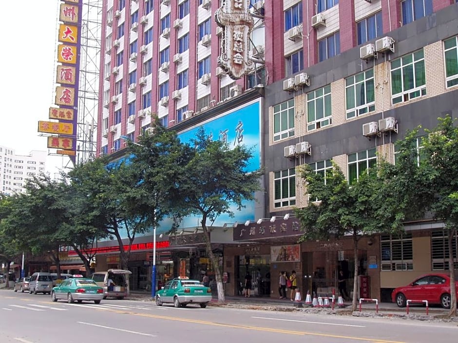 Wings Hotel