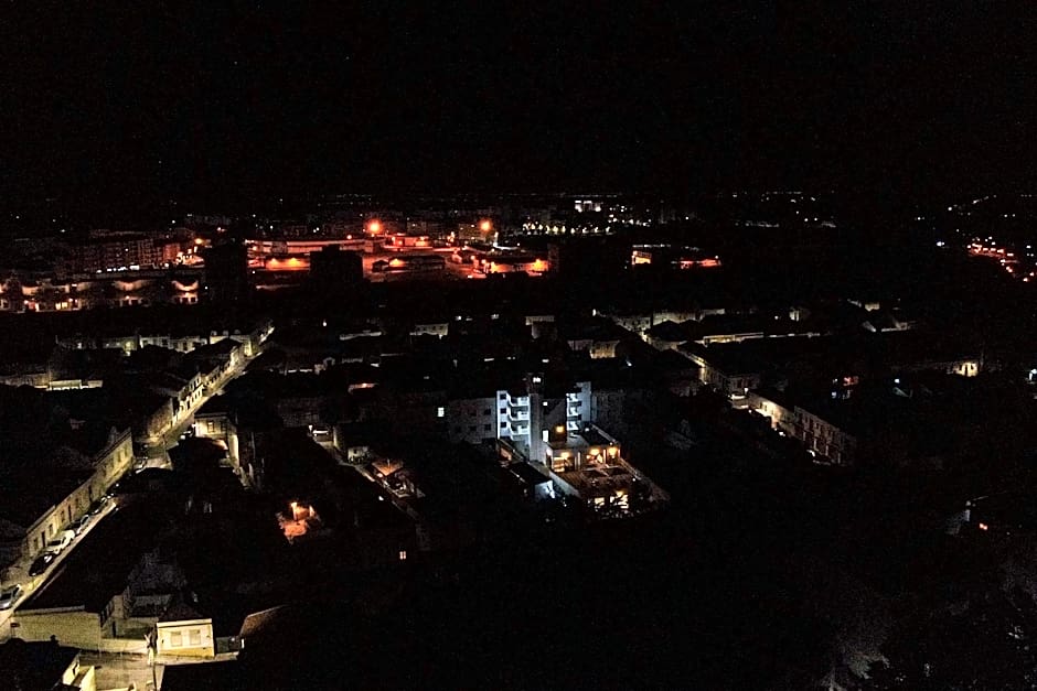 N1 Hostel Apartments and Suites