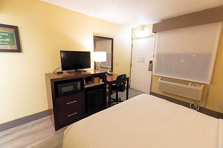 Kings House Motor Hotel, a Dazzler Select by Wyndham
