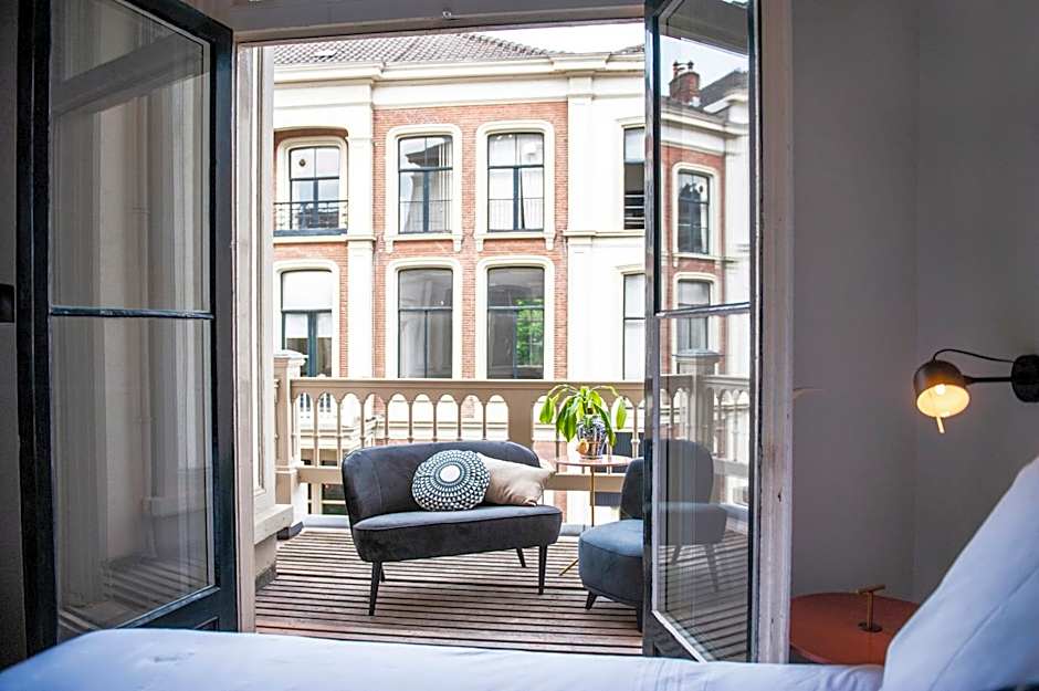 FINCH Boutique Hotel, downtown