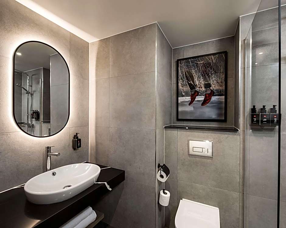 Radisson RED Hotel, Liverpool