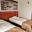 Hotel Azyl