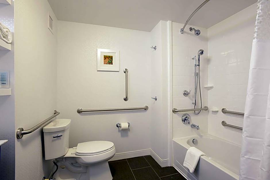 Hampton Inn By Hilton & Suites Cincinnati/Kenwood, OH