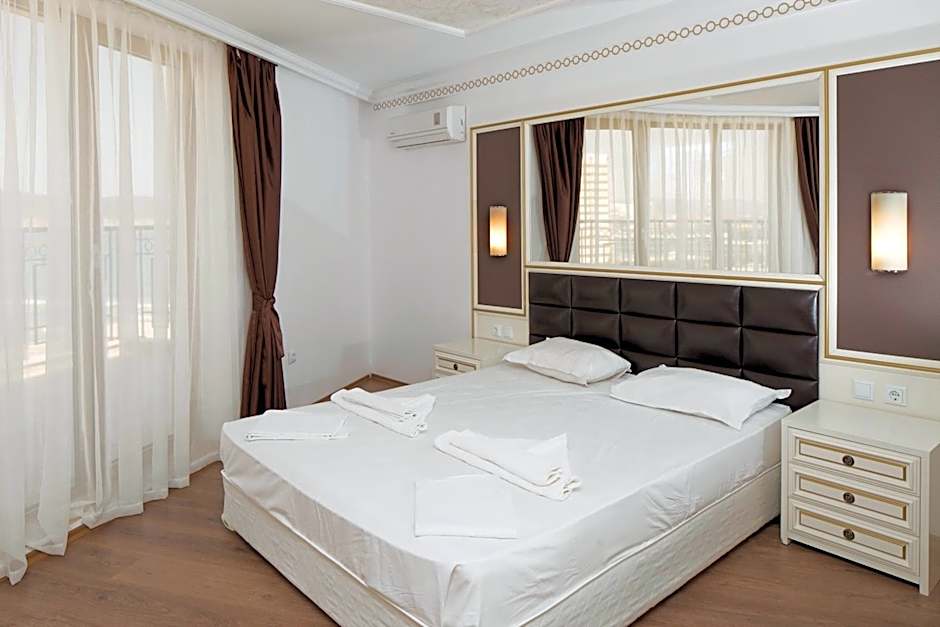 Hotel Golden Ina - All Inclusive - Beachfront