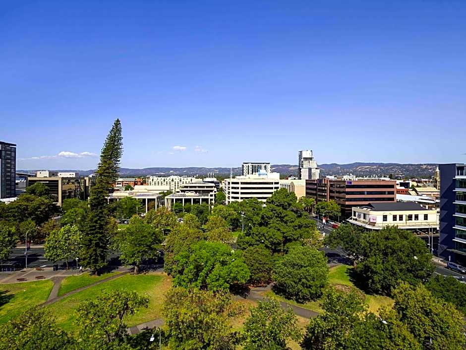 Mantra Hindmarsh Square