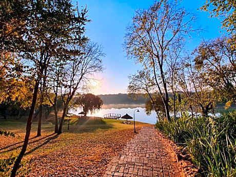 Premier Hotel Roodevalley