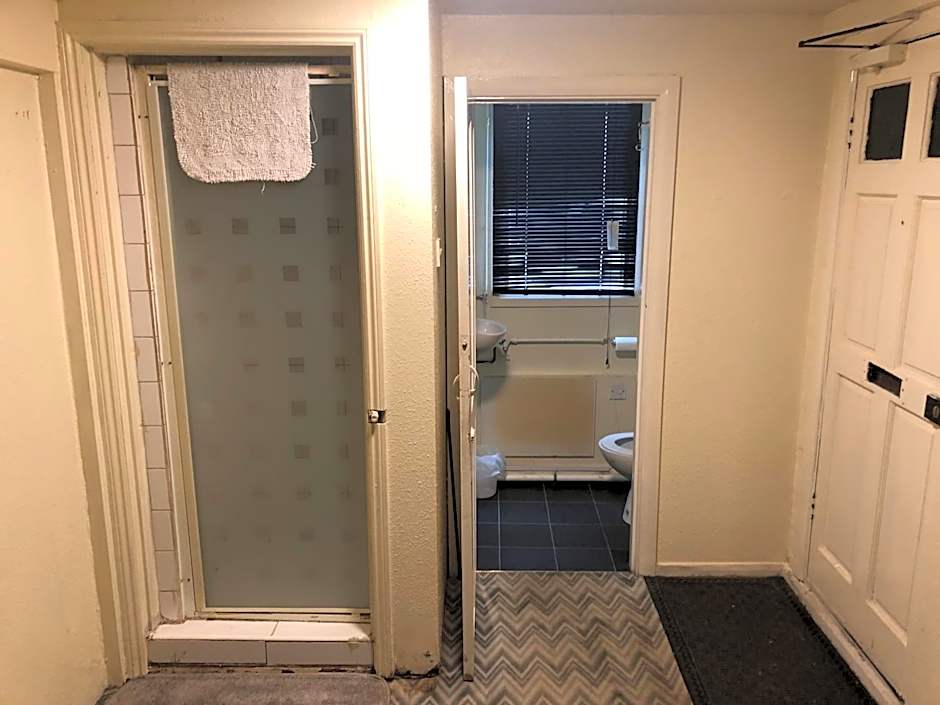 Charde Guest House