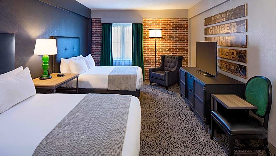 Holiday Inn Hotel French Quarter-Chateau Lemoyne By IHG