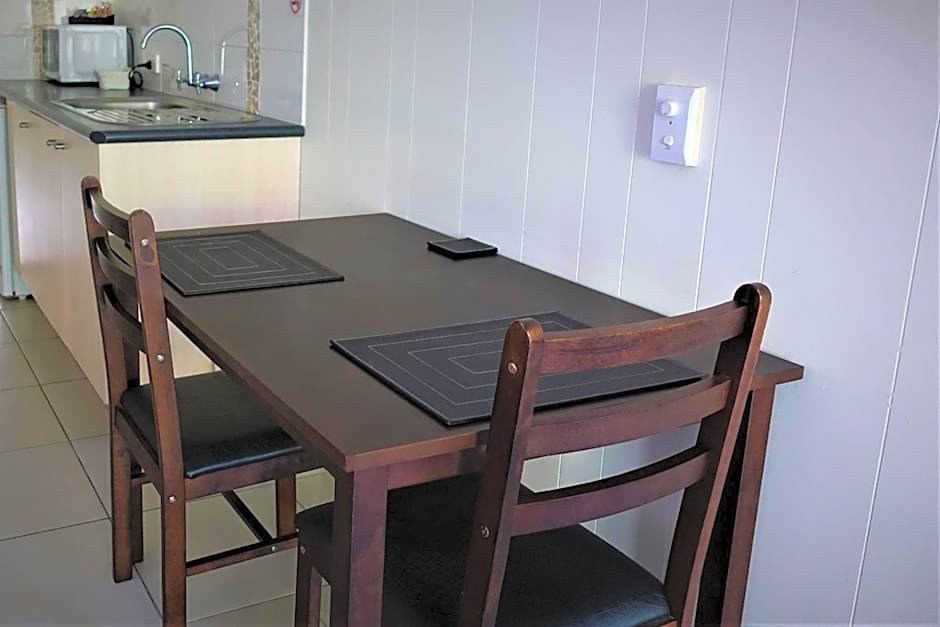 Pacific Palms Motor Inn