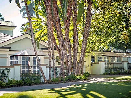 Premier Bungalow with Patio